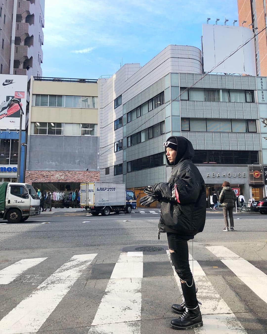 高木琢也さんのインスタグラム写真 - (高木琢也Instagram)「黒男🕴🕴🕴 #fashion #BLACK」2月14日 16時21分 - takagi_ocean