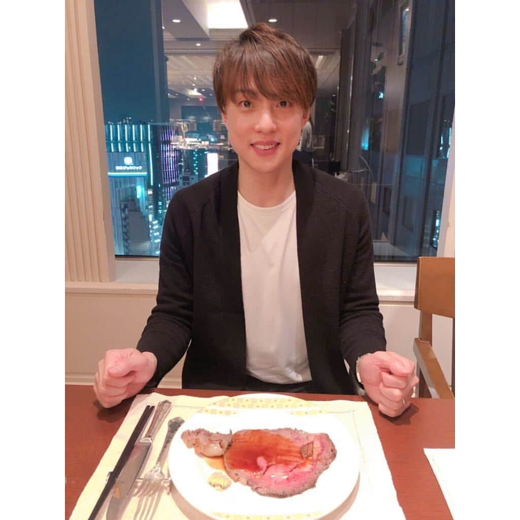 五十嵐圭さんのインスタグラム写真 - (五十嵐圭Instagram)「家族で食事へ。 #帝国ホテル #インペリアルバイキングサール」2月14日 17時53分 - keiigarashi_official