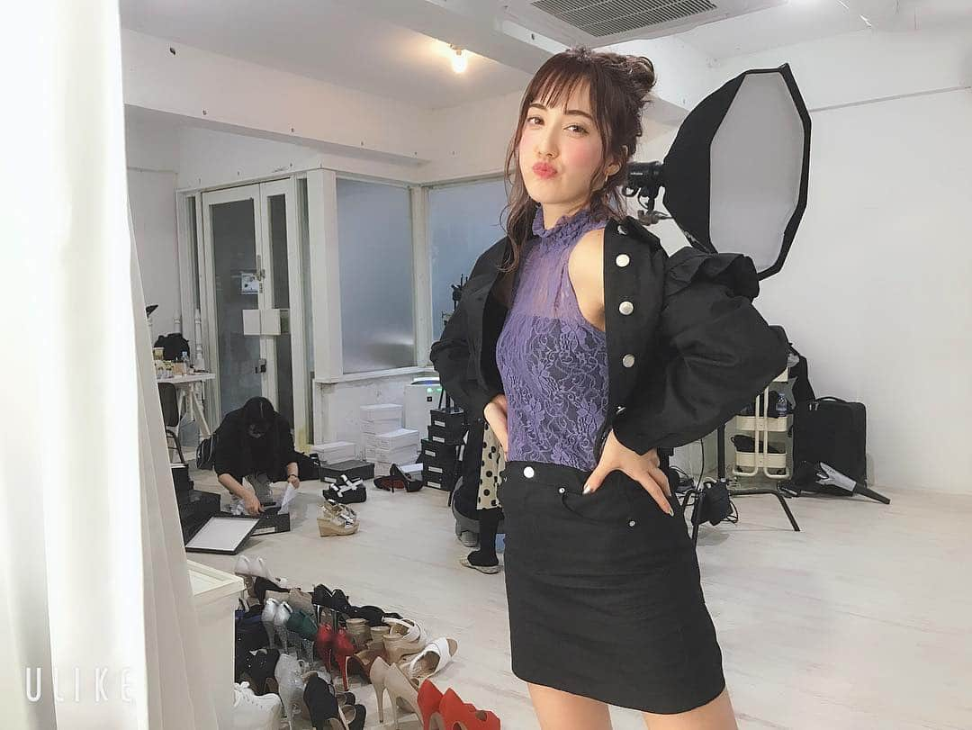 眞木美咲パメラさんのインスタグラム写真 - (眞木美咲パメラInstagram)「ムラサキのレース🥰🥰🥰 セットアップかわい💟 . 今日はこれから水炊き💪🏻 ササミとムネ肉食べます。 トレーニング中だから、はい。😹 あったまろ❤️❤️ . これからはなるべくコメント返すようにします💪🏻 がんばる、 三日坊主にならないように、 たぶん、、、 みんなリマインドしてね笑 .  #楽しい撮影でした #ootd #💜 #finc #fincアンバサダー」2月14日 19時48分 - pamypamypamy