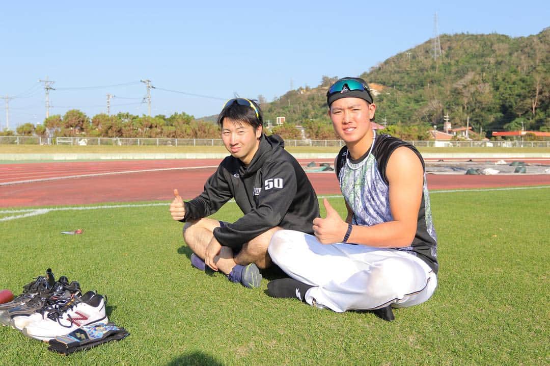 鈴木遼太郎のインスタグラム：「. 今日で第3クール終了！ 元気に頑張ってます！！ . 次のクールも元気に😊 . #北海道日本ハムファイターズ #郡拓也 #鈴木遼太郎」