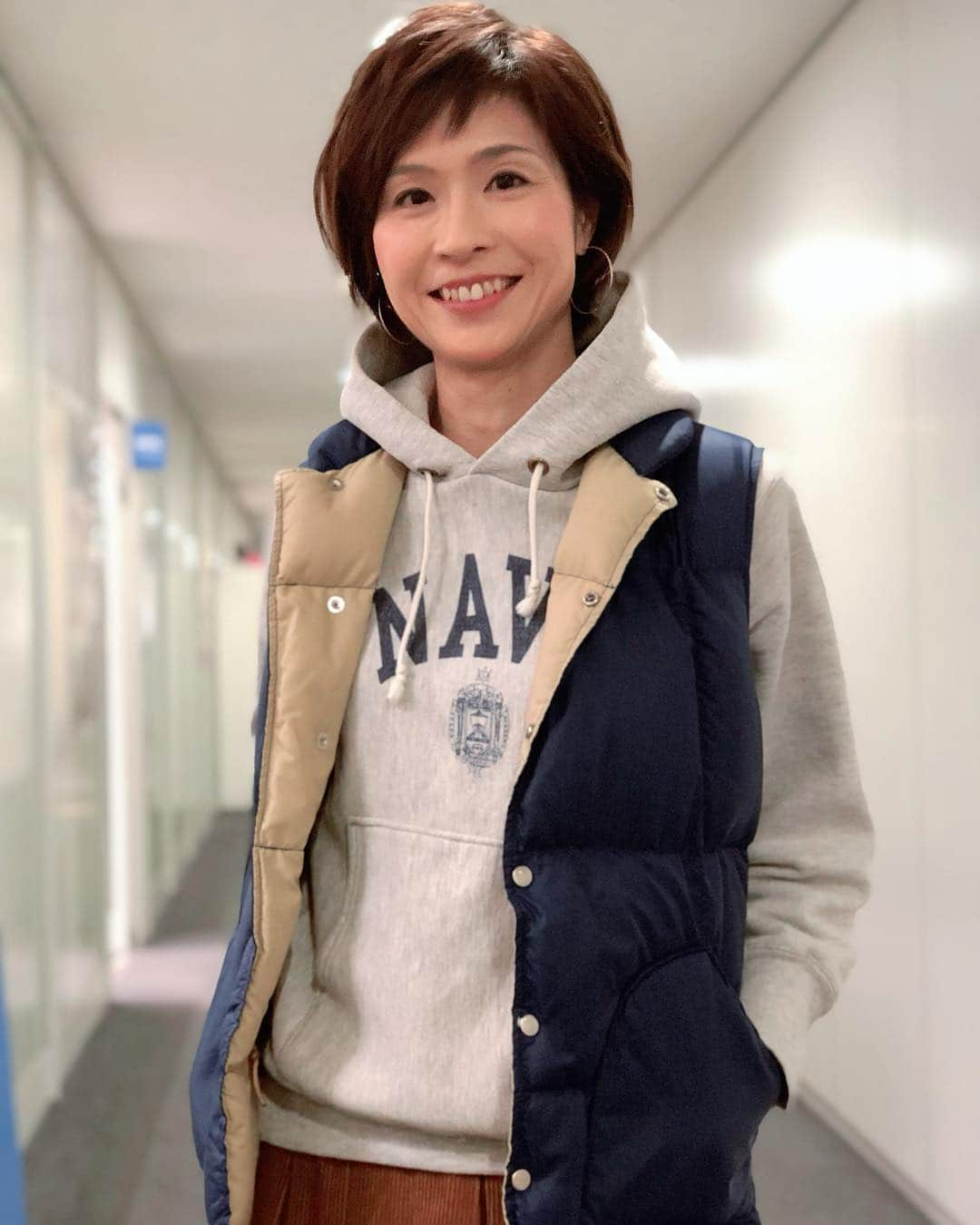 今村涼子さんのインスタグラム写真 - (今村涼子Instagram)「#私服 #古着スウェット #チャンピオン#チャンピオンパーカー #リバースウィーブ#大人古着#大人古着女子」2月14日 23時00分 - ryoko.imamu