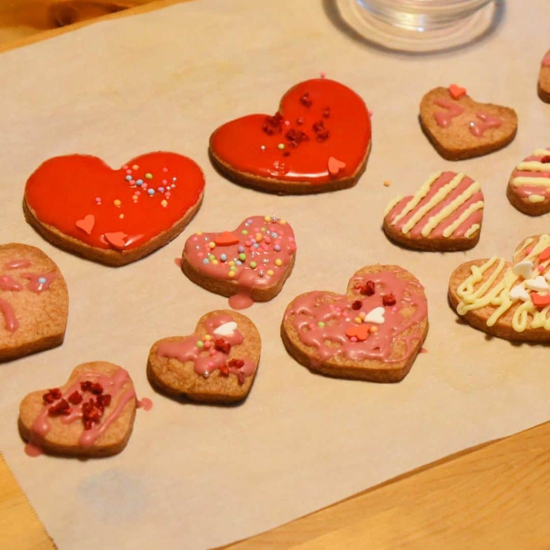 山崎佳さんのインスタグラム写真 - (山崎佳Instagram)「一応バレンタインだから、この前の週末に娘とクッキー作りもしました。」2月14日 23時23分 - keiyamazaki