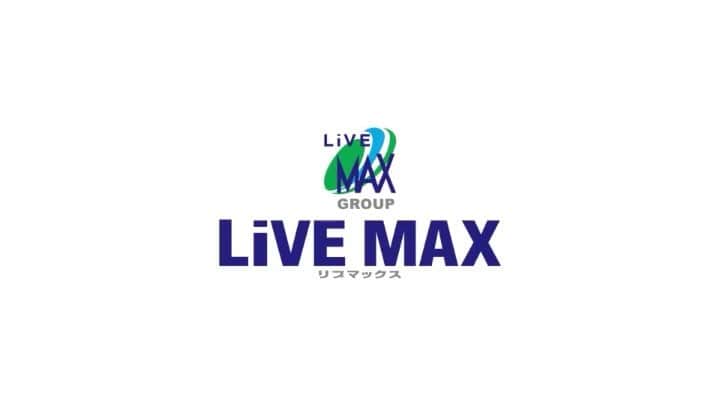 加藤雛のインスタグラム：「LiveMaxのCMが今日から放送されます。  渋谷、六本木の交差点のビジョンでも流れるみたい🙆‍♀️ 三宮、梅田、恵比寿など、全国の看板にもいるから見つけてみてね。  そして今日2／15 25:〜TBSの『今夜一杯どうですか？』に CM公開を記念して、リブマックスさんの紹介が放送されます。是非見てね😌  #LiveMax」