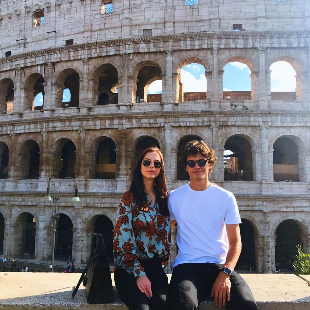 ドドのインスタグラム：「Buon San Valentino amore mio ❤️#tbt #sanvalentino #valentinesday #roma」