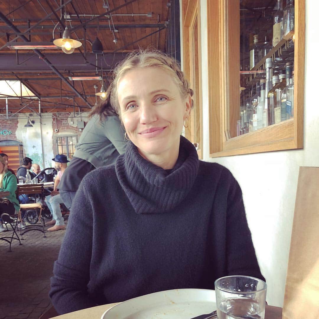 ベンジー・マッデンのインスタグラム：「Light of my life ❤️ Only thing that could rival your beauty is your heart ❤️ I’m very Grateful❤️Happy Valentine’s❤️」