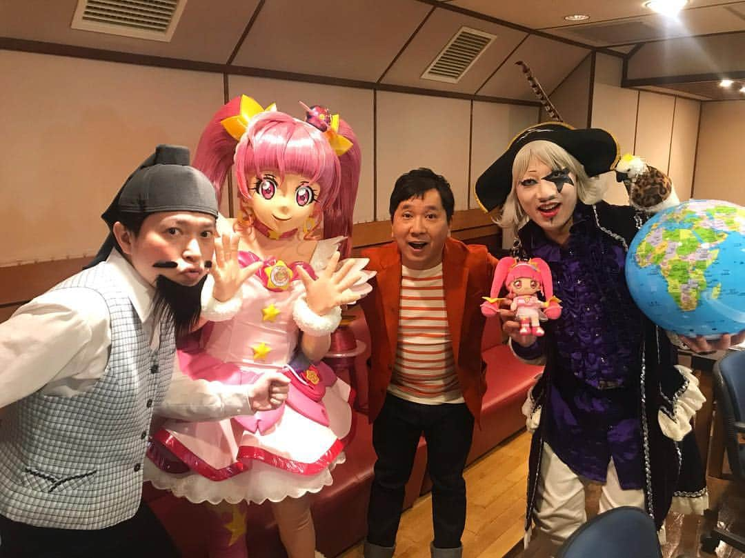 脳みそ夫さんのインスタグラム写真 - (脳みそ夫Instagram)「今日は映画『プリキュアミラクルユニバース』 公開アフレコイベントだった〜す！（たこ口）  アフレコ初挑戦！おったま遣隋使〜っす！  3月16日(土) ロードショー ミラクルライトで応援〜す！ #映画プリキュア #プリキュア #precure  #爆笑問題 #ゴージャス #脳みそ夫」2月15日 22時14分 - nou_misoo