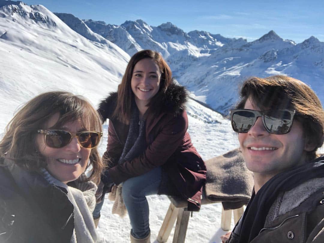 のインスタグラム：「Freedom on the Jakobshorn! #nofilter #nosunscreen」