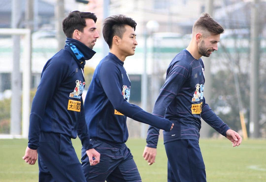 伊藤遼哉のインスタグラム：「Training ⚽️」