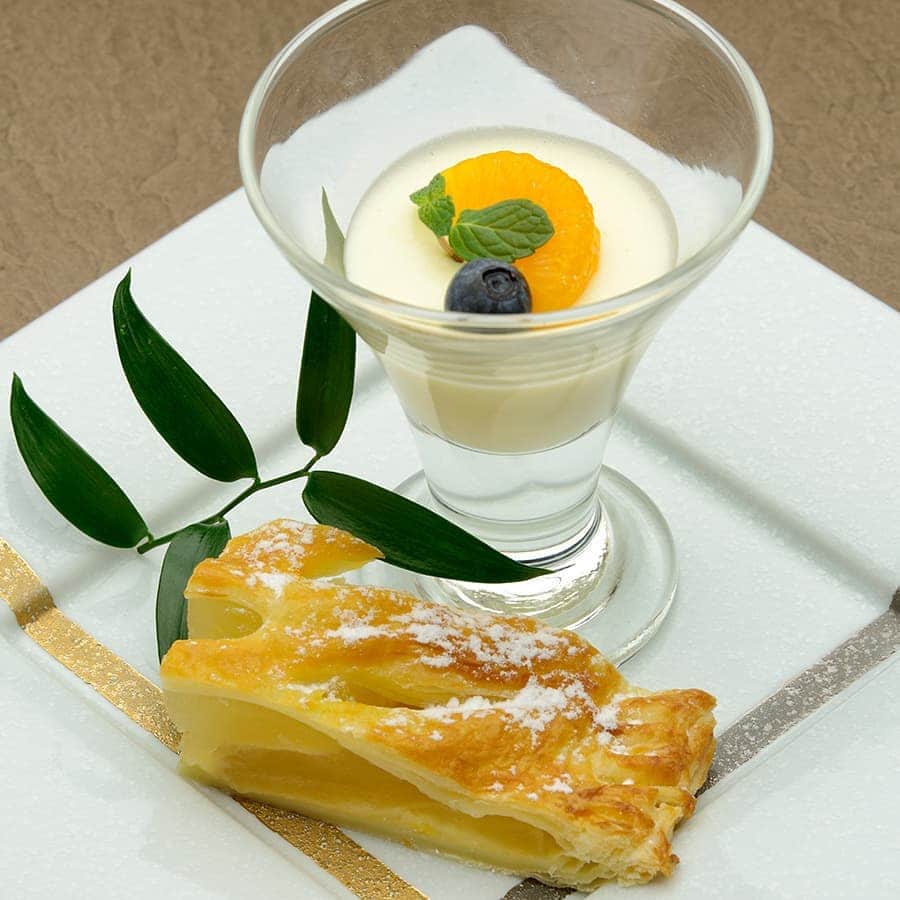 青山やまとのグルメインスタ