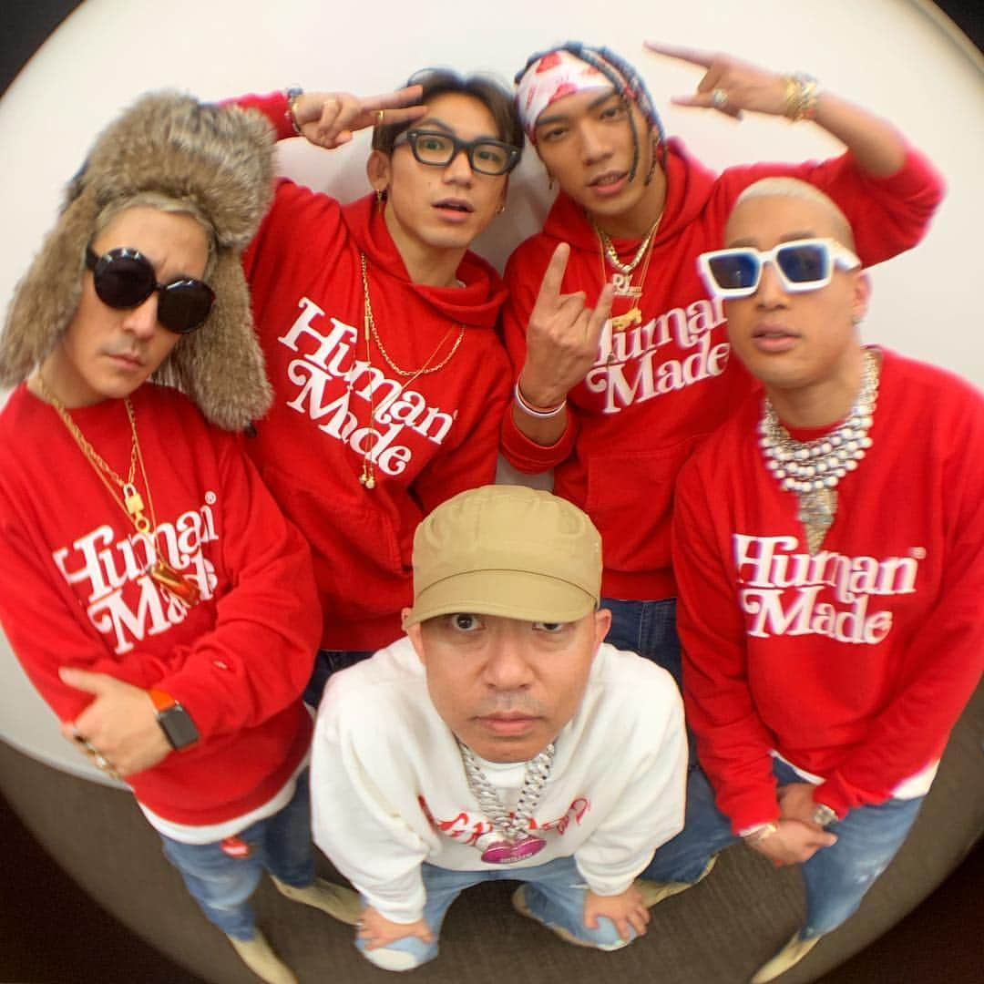 HONEST BOYZのインスタグラム：「Mステ無事終了👏🏻👏🏻👏🏻 ありがとうございました✨」