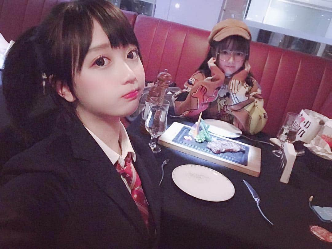 Yamiさんのインスタグラム写真 - (YamiInstagram)「情人节和卷吃了西餐🍴💖」2月16日 3時40分 - real__yami