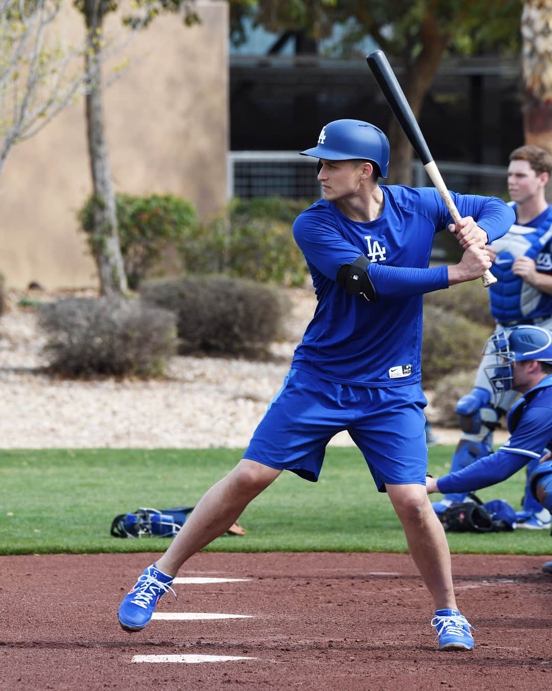のインスタグラム：「Feels good to be back...🌵⚾️」