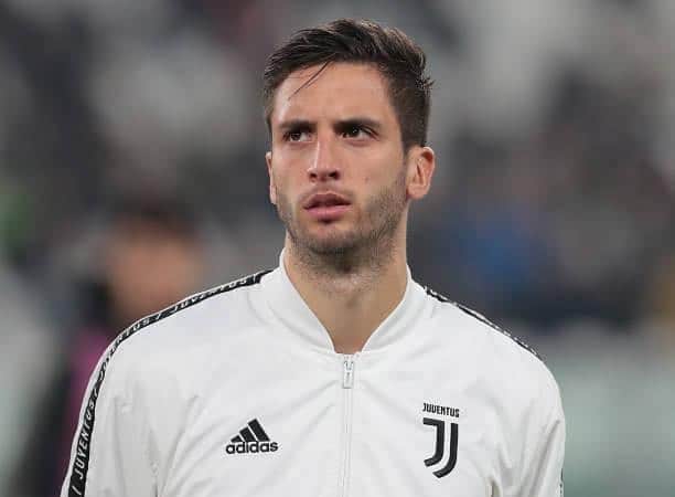 ロドリゴ・ベンタンクールのインスタグラム：「+14 🤜🤛🔝🇺🇾⚪️⚫️」