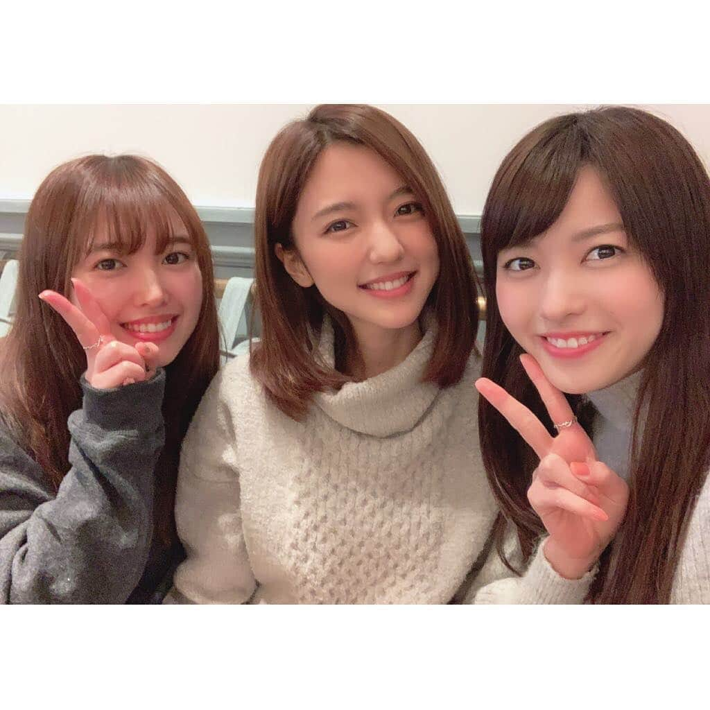 真野恵里菜さんのインスタグラム写真 - (真野恵里菜Instagram)「この間載せたモーニングのお相手は 矢島舞美さんと中島早貴さんでした😌💕 お正月に見に行ったハロコンで2人に会えて ご飯しよー！ってなって その後すぐに実現しました🍽☕️ 久しぶりに舞美ちゃんといろいろ話せたし なっきぃとこんなにゆっくり話したのは 初めてなんじゃないか！ってくらいで とっても幸せな時間でした😌✨ . . イベントで真野曲を歌ってくれる なっきぃに感謝です😭 あとね、なっきぃって呼び名が 可愛くて羨ましくて個人的に好きで ただただ言葉にしたくなるのです😂 #ハロプロOG #楽しかった」2月16日 17時05分 - erinamano_official