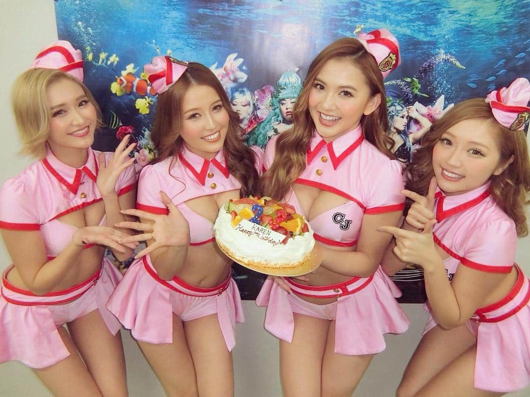 カナのグルメインスタ