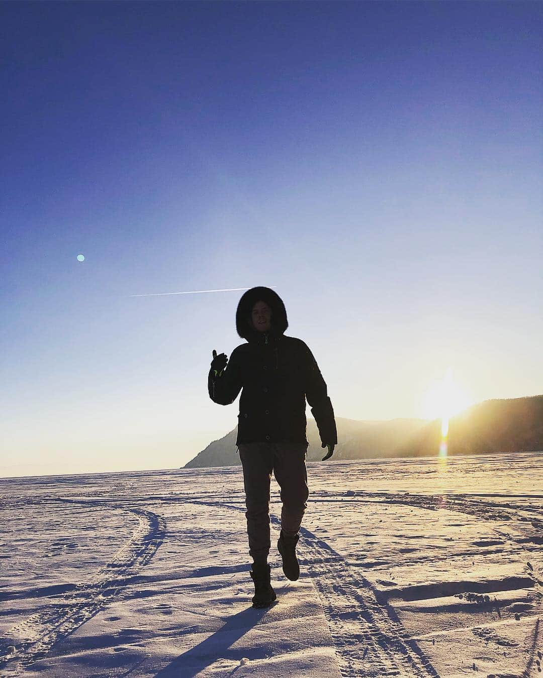 ニキータ・カツァラポフさんのインスタグラム写真 - (ニキータ・カツァラポフInstagram)「Pure nature right here at the Baikal ❄️」2月16日 19時50分 - nikita_katsalapov