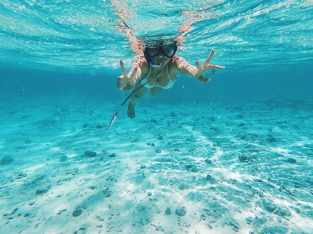 葉月あやさんのインスタグラム写真 - (葉月あやInstagram)「. . day off🌴🌞🏖 . うみがだいすき！ . . #photooftheday #guam  #sea #instaphoto」2月16日 23時47分 - ayaa0609