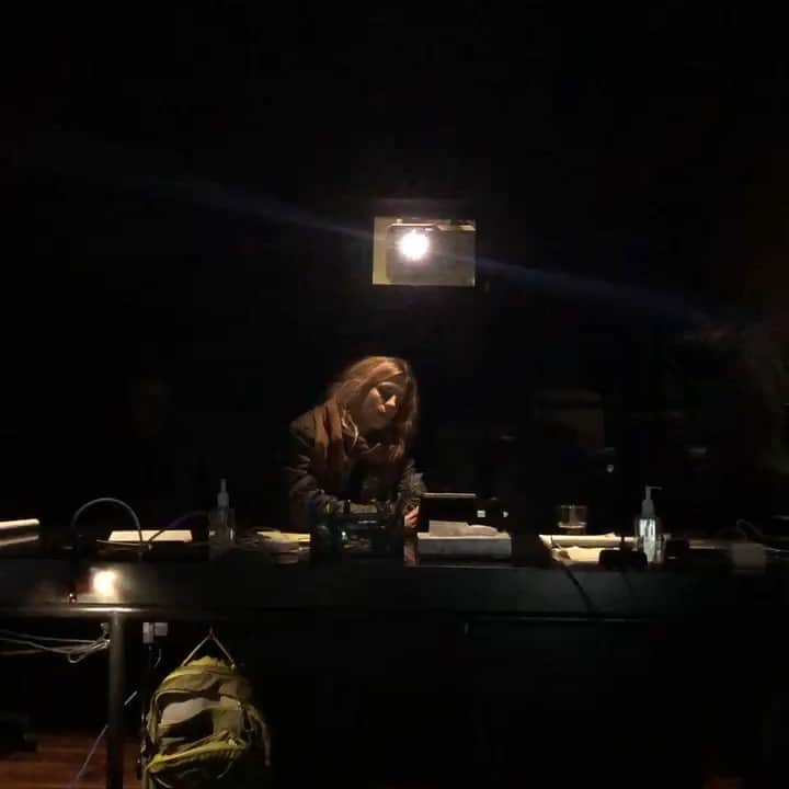 のインスタグラム：「🌚 saturday night on the sound stage mixing chapter 8 of Part II  @z_al」