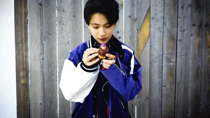 M-ON! MUSIC｜エムオンミュージックのインスタグラム：「﻿ ／﻿ #黒ひげ危機一発﻿ #スパドラ #洸希 ver.﻿ ＼﻿ ﻿ #SUPERDRAGON﻿ #2ndEmotion 発売記念﻿ #好きバナ 〜好きなこと 好きなだけ〜﻿ 2/19（火）#玲於﻿ 2/20（水）#毅﻿ 2/21（木）#ジャン﻿ 2/22（金）#颯﻿ 2/23（土）#壮吾﻿ 2/24（日）#洸希﻿ 2/25（月）#彪馬﻿ 2/26（火）#和哉﻿ 2/27（水）#楽﻿ ＊各18:00 公開予定。」