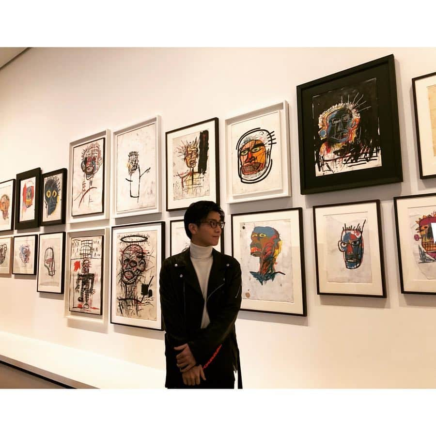 岩田剛典さんのインスタグラム写真 - (岩田剛典Instagram)「Basquiat exhibit was so powerful🥊  I'm so glad I got to see it @fondationlv  #jeanmichelbasquiat  #basquiat  #fondationlouisvuitton」1月24日 18時06分 - takanori_iwata_official