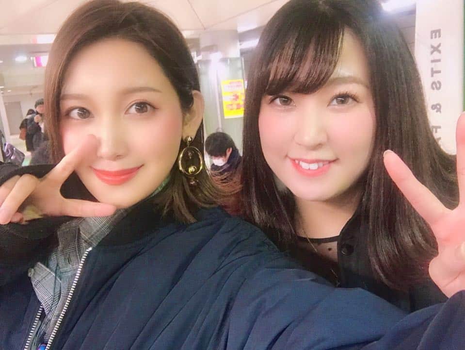 のインスタグラム：「🖤 番組のの打ち合わせでした！ 楽しみ〜🥺💓💓 放送が決まったら、 また告知します( ˆoˆ )！！ . . . #うさまりあ」