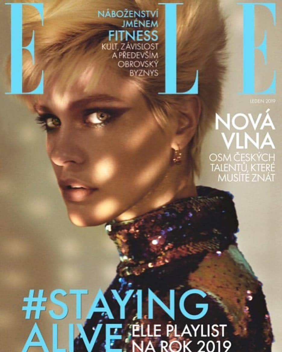 Kris Gottschalkのインスタグラム：「Excited to share my January 2019 cover with you⚡️@elleczech⚡️ And even more excited for the future and what’s to come this year.... 🙂🙃 Thank you to all my amazing teams all around da world 🌎 !!!! #feelingblessed」