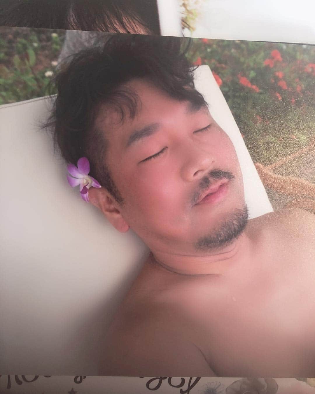 のインスタグラム：「アルバムせいりちゅう😂✋😚 #インスタ萎え  @fujimooongram」