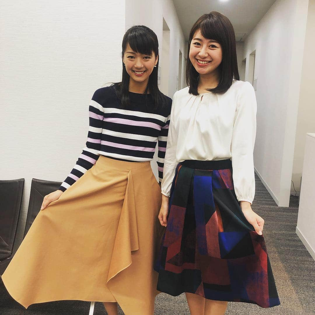 紀真耶さんのインスタグラム写真 - (紀真耶Instagram)「#かっこよくなりたい シリーズ みさきさんが一緒に撮ってくれました！ みさきさんがカラフルなスカート、 私がカラフルなトップスです(^^) 本当に大好きな先輩です💞  衣装タグ付けしました！  #衣装#林美沙希#紀真耶#テレビ朝日#スーパーjチャンネル #ボーダー#みさきさんは何柄って言うのかな#アナウンサー#アナウンサー衣装」1月26日 0時12分 - maya0kino