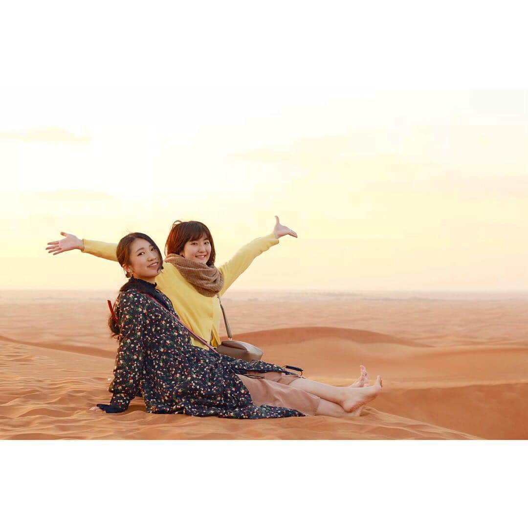 加藤一華さんのインスタグラム写真 - (加藤一華Instagram)「. 砂漠で見る夕日🏜 . #dubai #desert #trip #sightseeing #girl #ドバイ #砂漠 #ボンボンTV #YouTube #YouTuber #いちなる」1月25日 23時54分 - ichika_kato