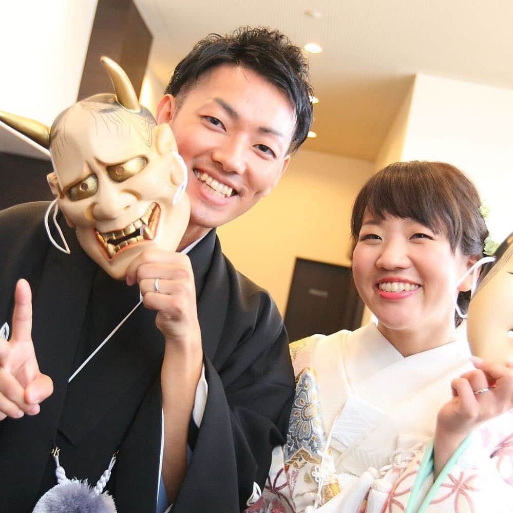 ラ メゾン デ アンボワーズのインスタグラム：「お面👹を使った演出も可能です😲楽しい🎵インパクト間違いなし😄 #アンボワーズ#桑名#結婚#結婚式#結婚式場#家族挙式#ウエディング#プレ花嫁#プレ花嫁卒業#卒花嫁#2019秋婚#2019春婚#挙式#写真#フォト#三重平安閣#お面#wedding#instawedding#weddingphoto#instagood#instabride#photo」