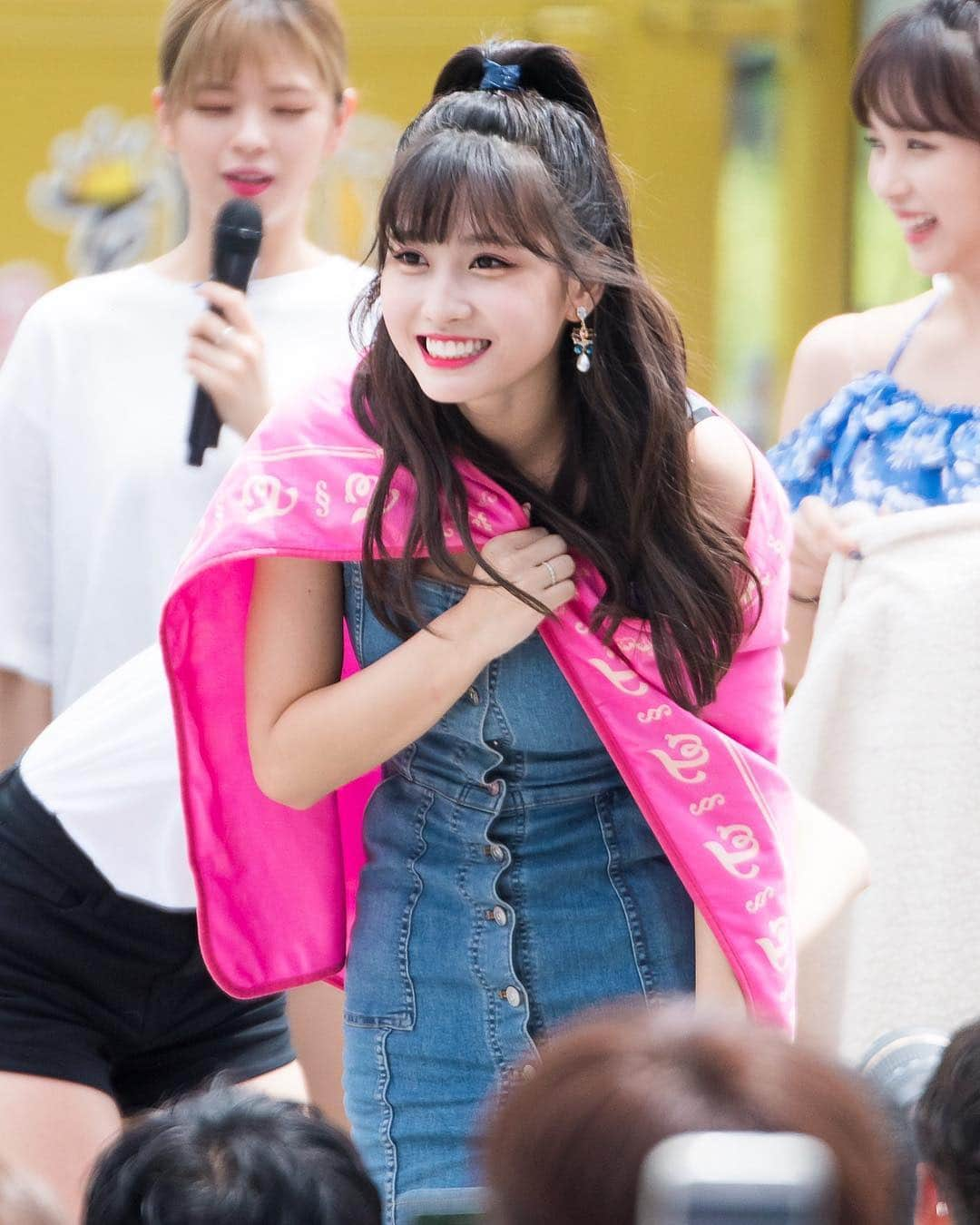 モモさんのインスタグラム写真 - (モモInstagram)「♡ [Fantaken] 180714 - Music Core Mini Fanmeeting -  #트와이스 #모모 #平井もも #もも #TWICE ©️ terpsichore」1月25日 22時02分 - momojype