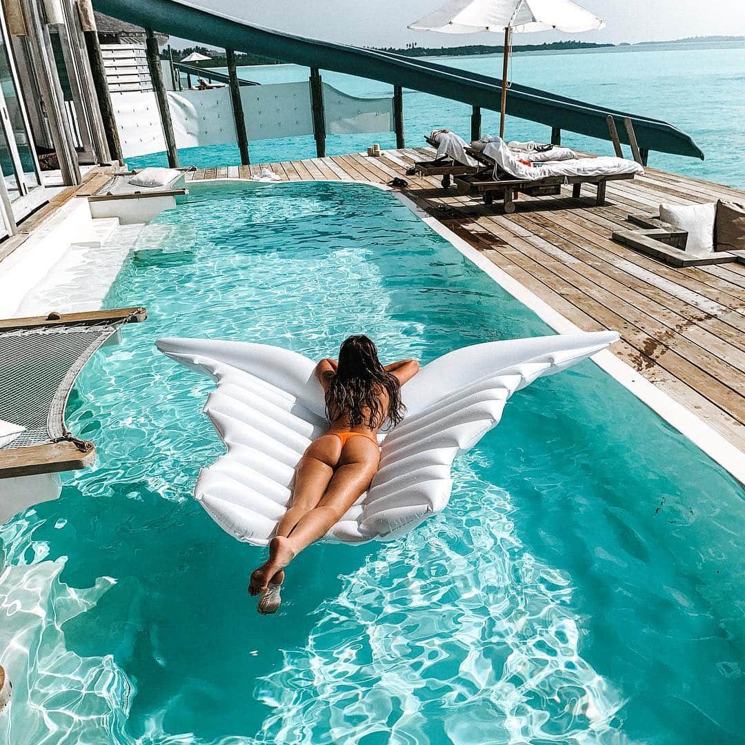 のインスタグラム：「🦋」
