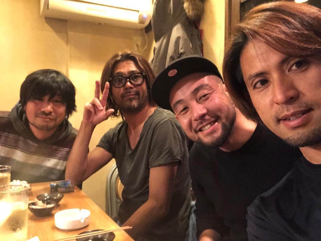 のインスタグラム：「お別れ会してもらいました！！いつもお世話になっている大好きな先輩達に！！ご飯ちょーおいしかった！！！！ あざした！！頑張ってきます！！」