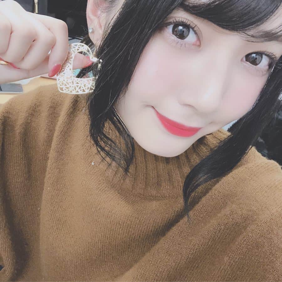山口はのんのインスタグラム：「、 ファンクラブイベントありがとうございました😘 関西人だからっておもしろいわけではない😆  #selfie #selca #セルフィー #自撮り #夢アド #ピアス」