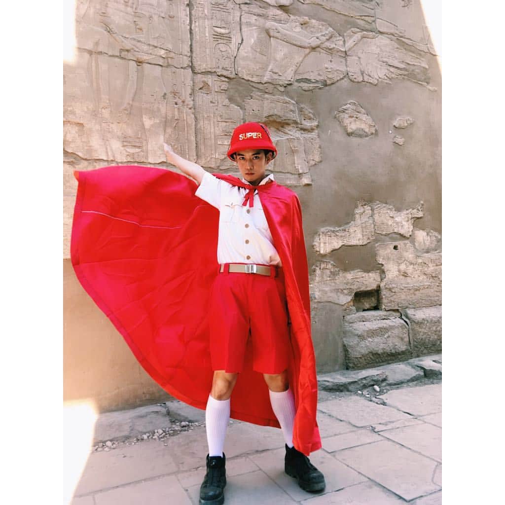 のインスタグラム：「今夜9時から。 「世界ふしぎ発見!」放送です。 初ミステリーハンター。 初エジプト。筆下ろし尽くしです。 ぜひ、ご覧ください。 よろしくお願いします!! 夢の続きを綴るのは、また放送を見届けてから。 写真は、スーパーヒトシ君になったワタクシ。 #世界ふしぎ発見  #ミステリーハンター」