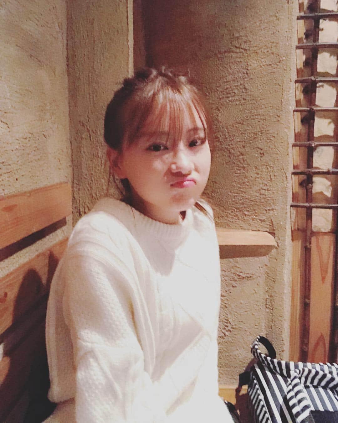 重盛さと美さんのインスタグラム写真 - (重盛さと美Instagram)「😤」1月26日 23時45分 - satomi_shigemori