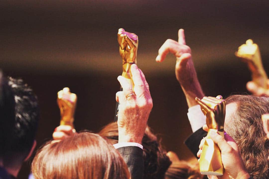 111-Hawaii Awardのインスタグラム