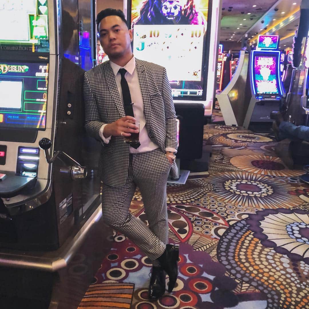 Jeff Bernatのインスタグラム：「Bet.」