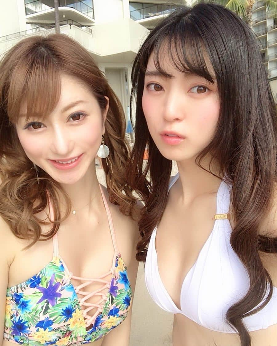 宮越愛恵さんのインスタグラム写真 - (宮越愛恵Instagram)「水着美女げっとあざす( •̀_•́ )ง✨💓 . #海 #水着 #ビキニ #ロングヘア #beach #bikini」1月27日 20時30分 - mana.chun