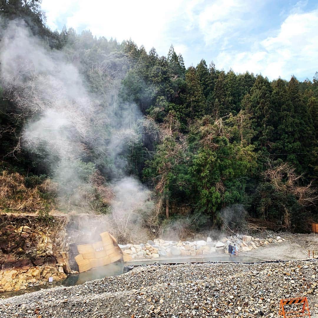 Fujiya Ryokan 川湯温泉 冨士屋のインスタグラム：「http://bit.ly/2gU3DJY  #kawayuonsen #fujiya_ryokan #onsen #kumanokodo #sennin-buro」