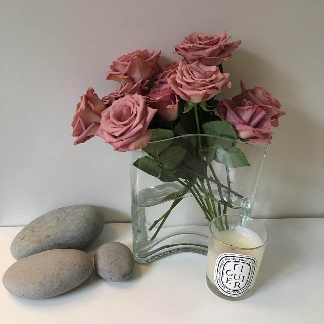 澤口麻理のインスタグラム：「#rose#💐#pink#flower」
