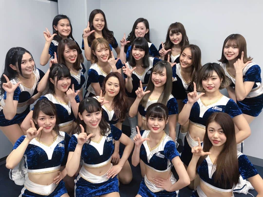 BRAZZERS新体操 ブルーレジェンズさんのインスタグラム動画 - (ブルーレジェンズInstagram)「ルーキー紹介💬💓 今週誕生日を迎えた「Umi」🎉 新体操が得意なUmiの柔軟性を生かしたパフォーマンスにご注目ください😉  #埼玉西武ライオンズ #bluelegends #seibulions」2月16日 12時17分 ...