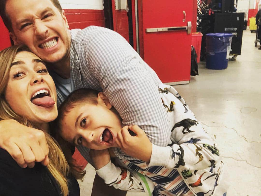 ジョシュア・ダラスのインスタグラム：「Tonight on @nbcmanifest! Ben tries out for the @wwe. On @nbc 10pm!! #manifest #stonelove」
