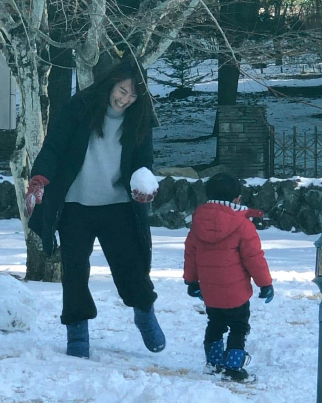 杉山愛さんのインスタグラム写真 - (杉山愛Instagram)「東京をちょっと離れ、軽井沢で雪遊び⛄️ 新幹線🚄で1時間😆 こんな別世界の雪景色❄️ おもいっきり遊ぶぞーーーーーっ😆😆😆」1月29日 15時38分 - aisugiyamaofficial