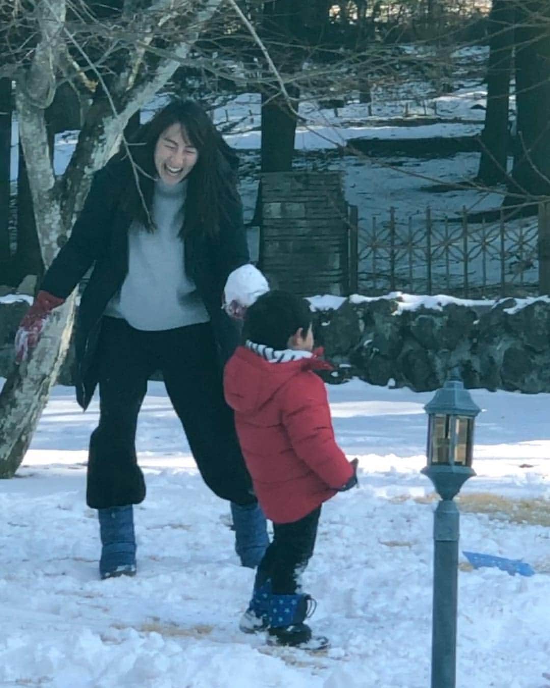 杉山愛さんのインスタグラム写真 - (杉山愛Instagram)「東京をちょっと離れ、軽井沢で雪遊び⛄️ 新幹線🚄で1時間😆 こんな別世界の雪景色❄️ おもいっきり遊ぶぞーーーーーっ😆😆😆」1月29日 15時38分 - aisugiyamaofficial