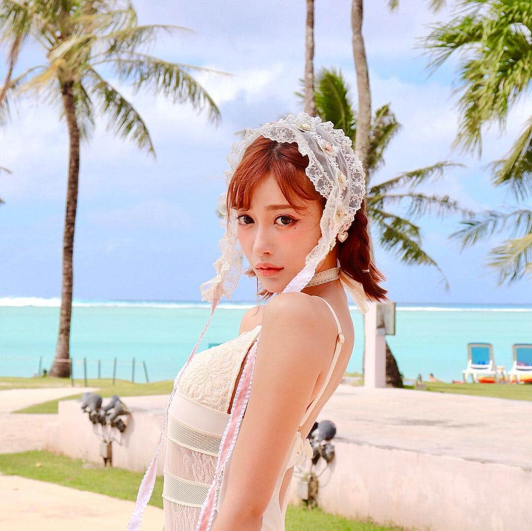 明日花キララのインスタグラム：「昼キラ🌈🍼🦙🌴 2枚目に後ろ姿も載ってるよ！！ . ゴールデンウィーク前には発売できそうです！！ 色違いも考えてみます💭💭❤︎」