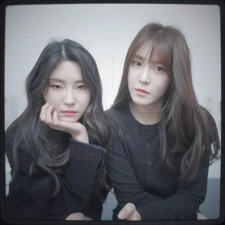 オ・ヨンギョン のインスタグラム：「오랜만에 업뎃🤪 #redbttn #selfvideo #레드버튼서울」