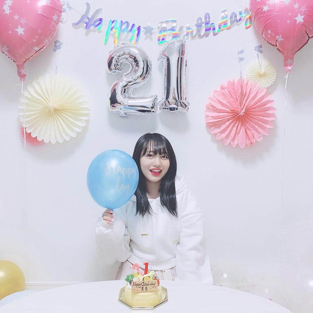 向井地美音さんのインスタグラム写真 - (向井地美音Instagram)「* 21st Birthday🎂❤️ #hbd」1月29日 22時22分 - ___mion.m