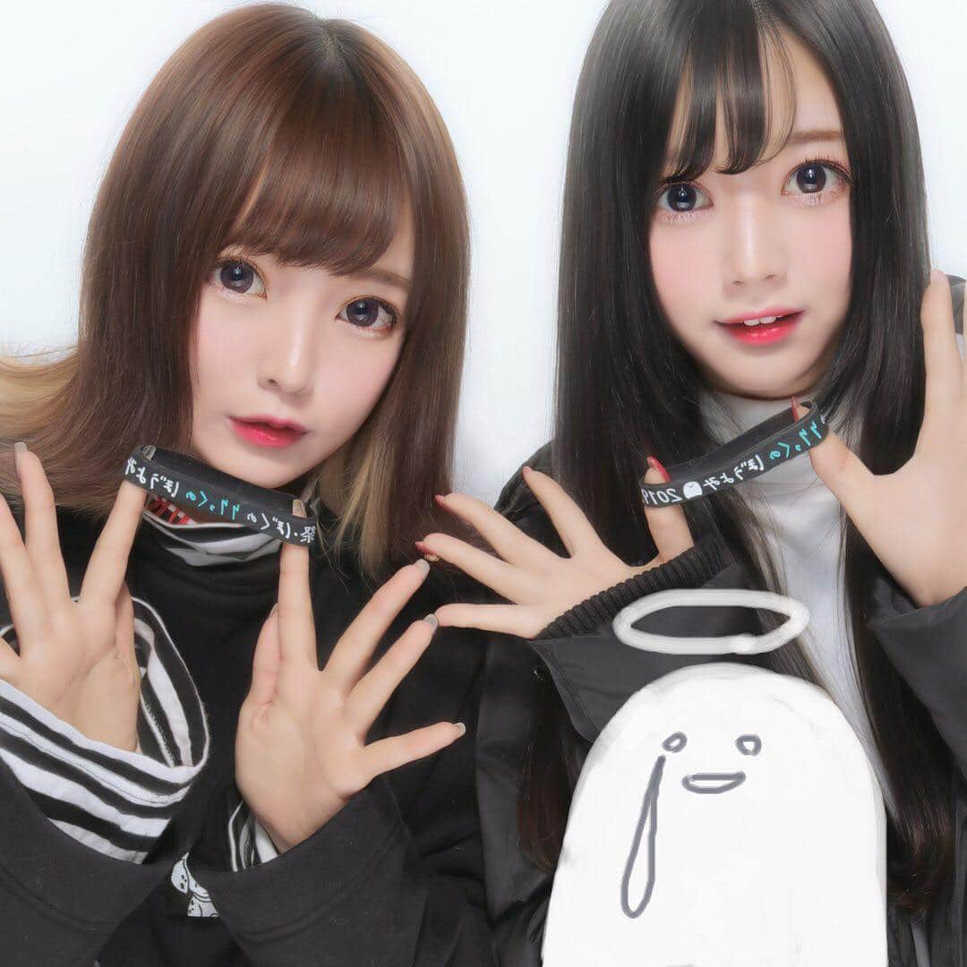 山口はのんさんのインスタグラム写真 - (山口はのんInstagram)「ぼくのりりっくのぼうよみさんの葬式に行ってきました。 久しぶりにプリクラとった😭💓 #ぼくのりりっくのぼうよみ #ぼくりり #bkrr #プリクラ #pinkpinkmonster」1月29日 23時43分 - hanon_0_7