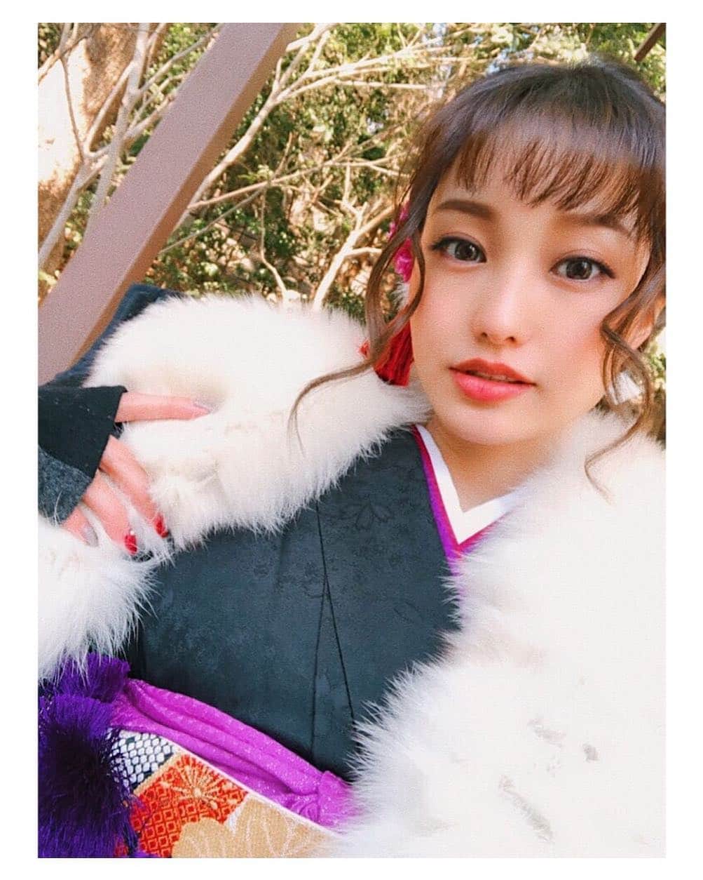 水谷望愛さんのインスタグラム写真 - (水谷望愛Instagram)「👘 🏮 🏮 🏮 👀👘#kimonostyle#kimono#tokyo#japan#japanese#japanesegirl#和装#着物#振袖#ゆるふわアレンジ#🎍#🇯🇵#🍣#🏯#🗻#❤️」1月31日 0時12分 - noa0209_x_x_